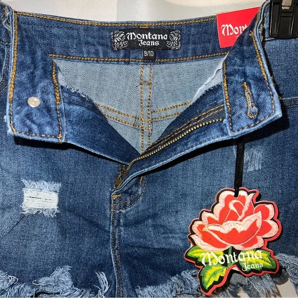 Montana Jeans Medium Wash Distressed Frayed Raw Hem Mid Rise Denim Shorts - Picture 5 of 8